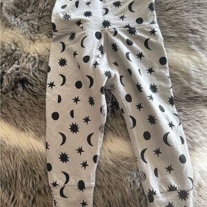 Hanna Andersson Gray Celestial Print Leggings